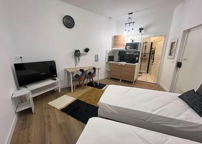 Studio Proche Du Stade De France